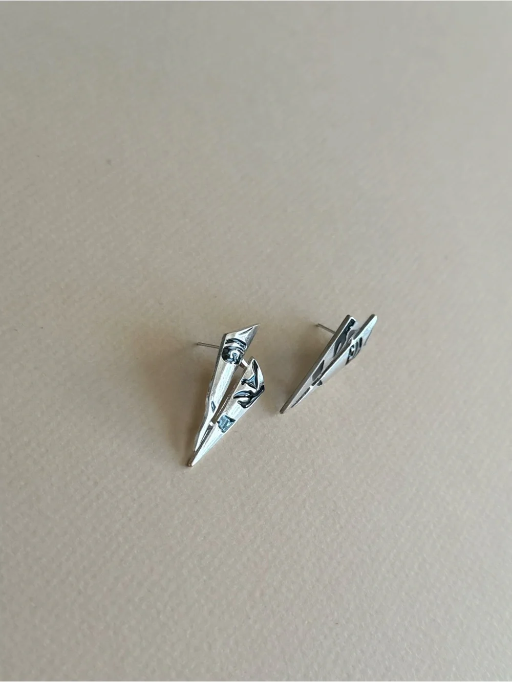 Abstract Geometric Drop Earrings N2160 - Picture 3 of 3